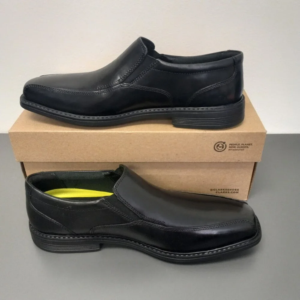 Clarks Men's size 10 Bolton Free Black Leather Bostonian